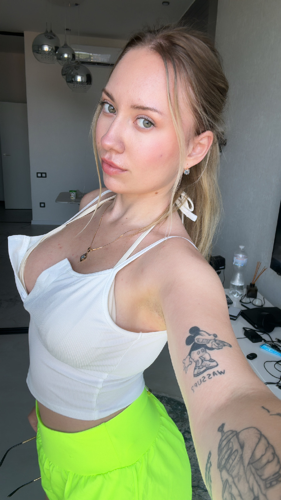 KateV in her underwear in New Delhi